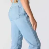 Women's Essential Mid-Rise Straight Leg Stretch Jeans
